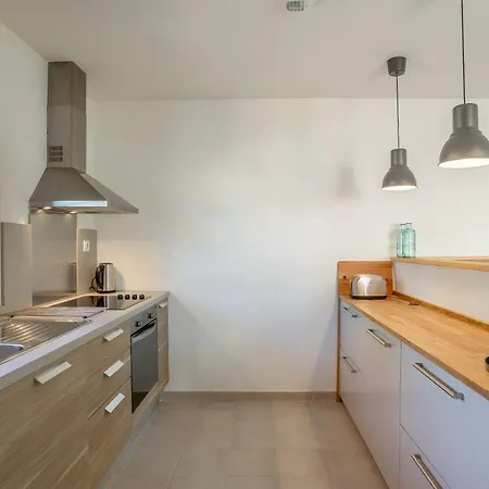 Apartment Domitia Roussillon Luberon *
